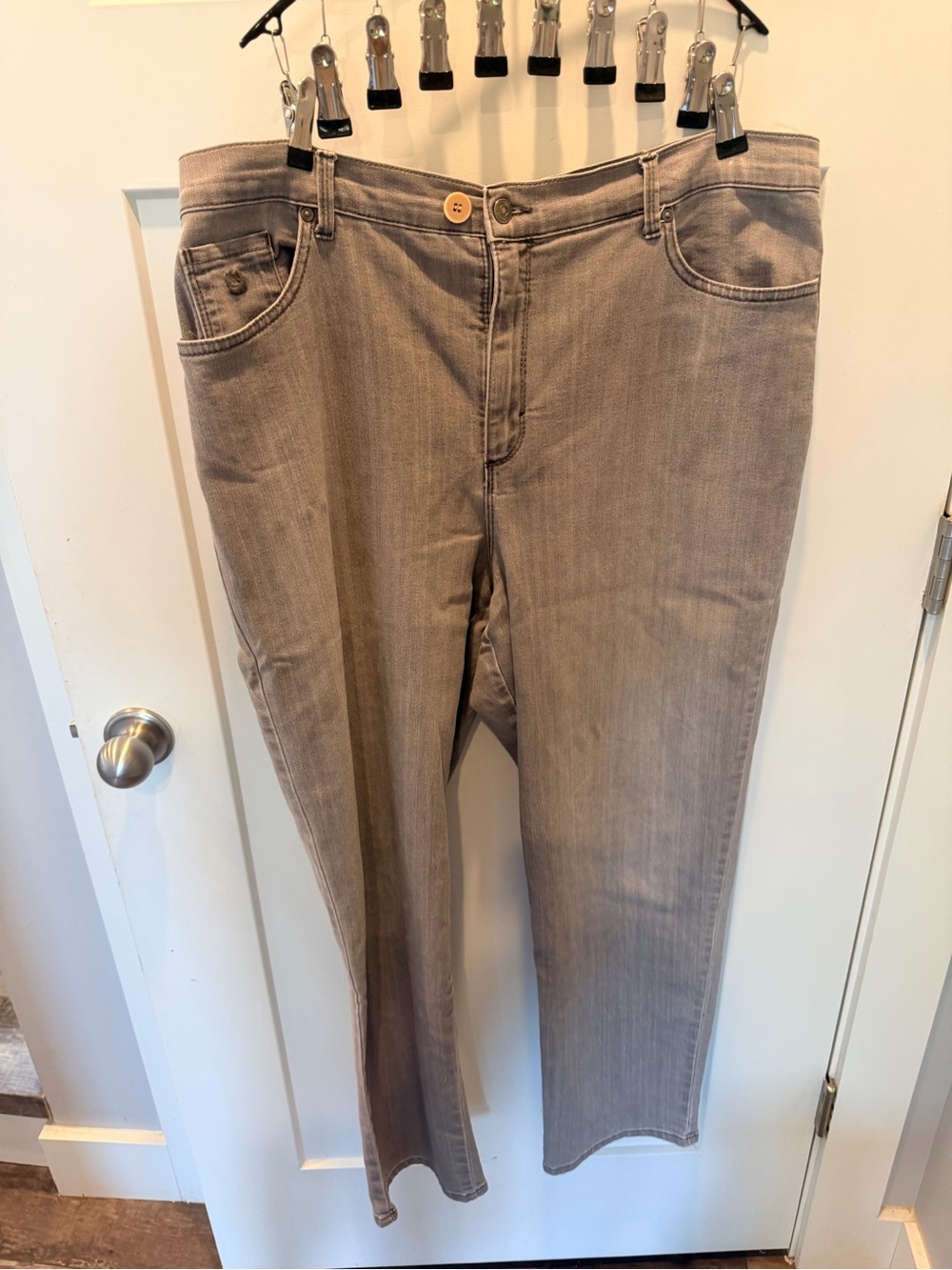Gloria Vanderbilt Womens Size 18 Gray Straight Leg Stretch Jeans